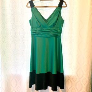 Kelly Green Colorblock Cocktail Dress